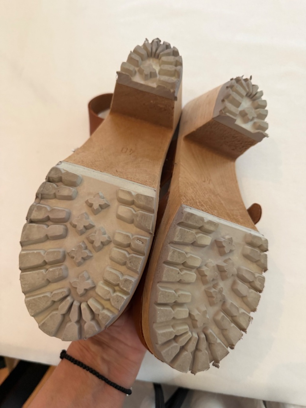 Mia clogs - Picture 2 of 3